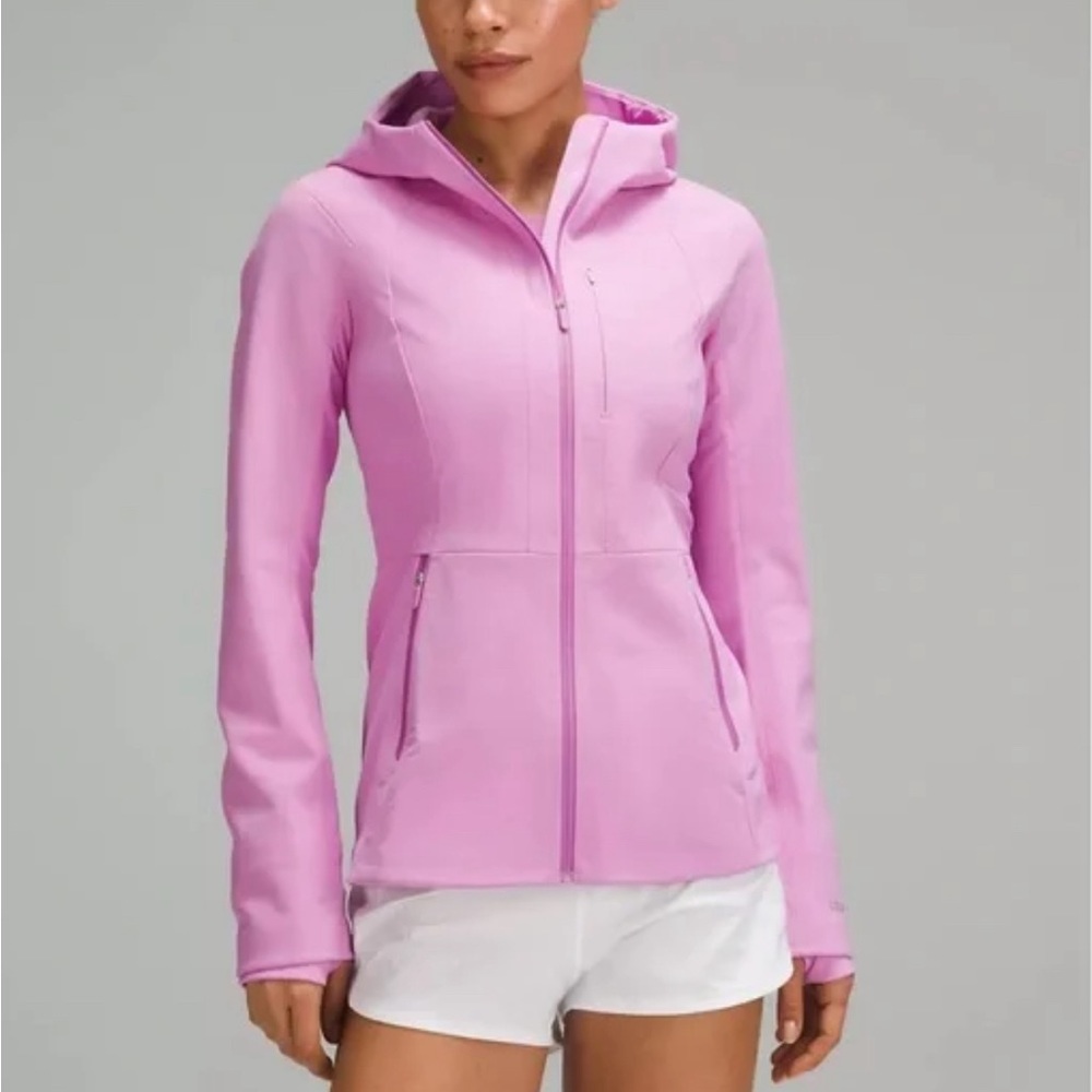 EUC Lululemon Cross Chill Jacket RepelShell - Waterproof